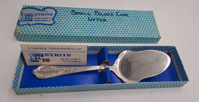 Eetrite Silver plated A1 Cake Server -Boxed