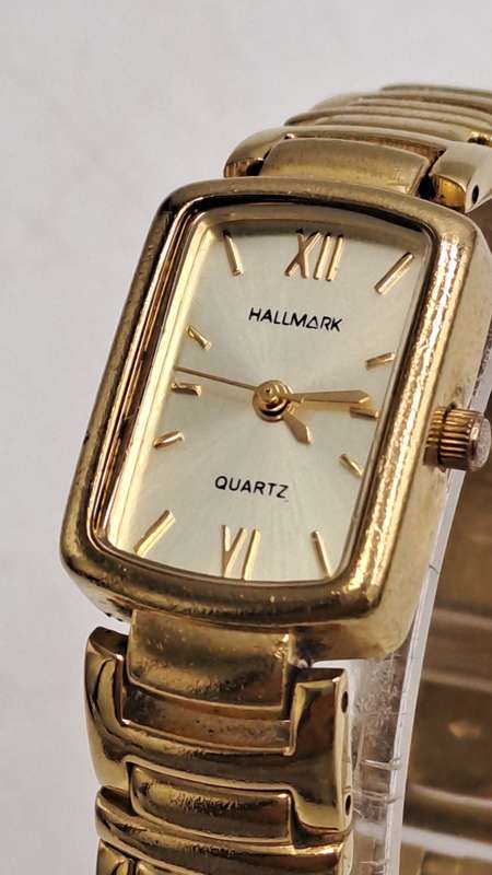 Hallmark Quartz HA 316C Watch