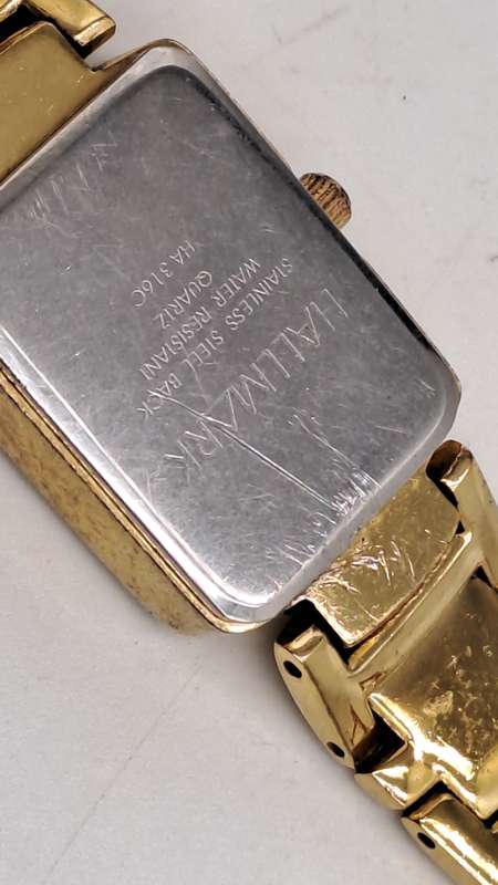 Hallmark Quartz HA 316C Watch