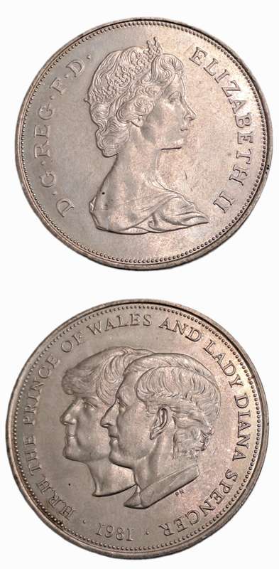 Collectable 1981 Royal Wedding Commemorative Crown Prince Charles and Lady Diana -Uncirulated