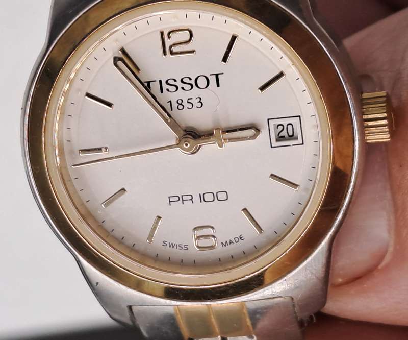 Pre-Owned Ladies Tissot 1852 PR100 Quartz Watch -Working