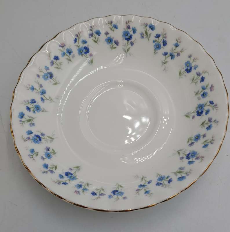 Replacement Vintage Royal Albert `Winsome` Bone China Saucer-England