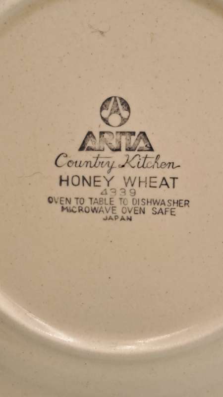 18pc ARITA HONEY WHEAT Country Kitchen 4339 Trio's x 6-Made in Japan