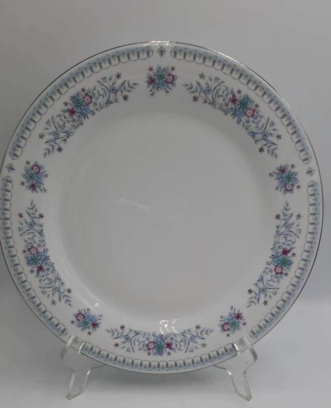 Crown Ming HARMONY Floral Fine China Dinner Plate By Jian Shiang Made in China (8 available)