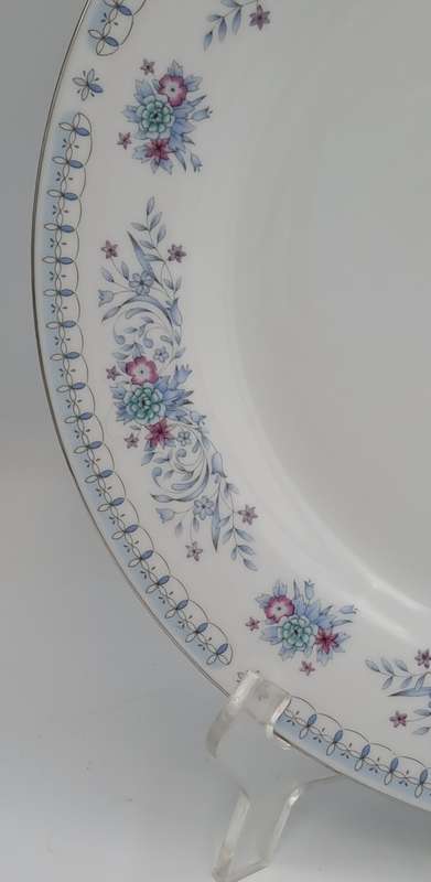 Crown Ming HARMONY Floral Fine China Dinner Plate By Jian Shiang Made in China (8 available)
