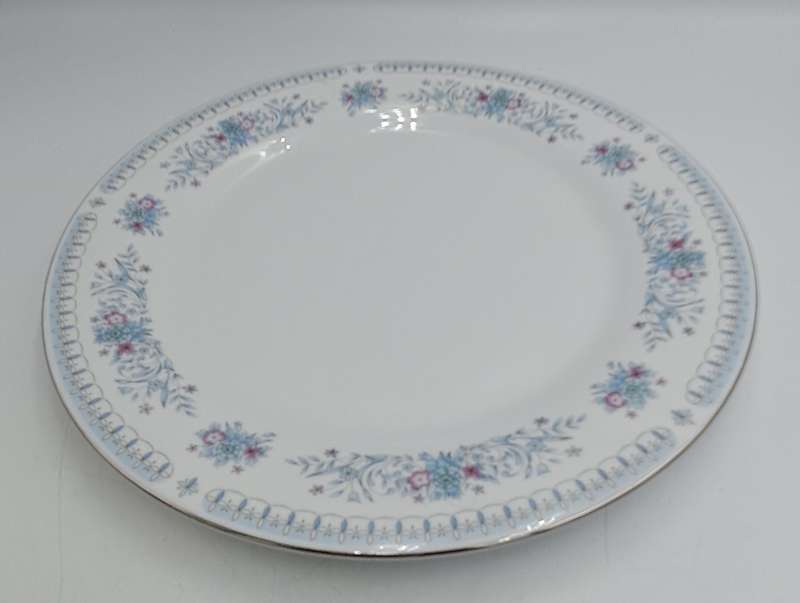 Crown Ming HARMONY Floral Fine China Dinner Plate By Jian Shiang Made in China (8 available)