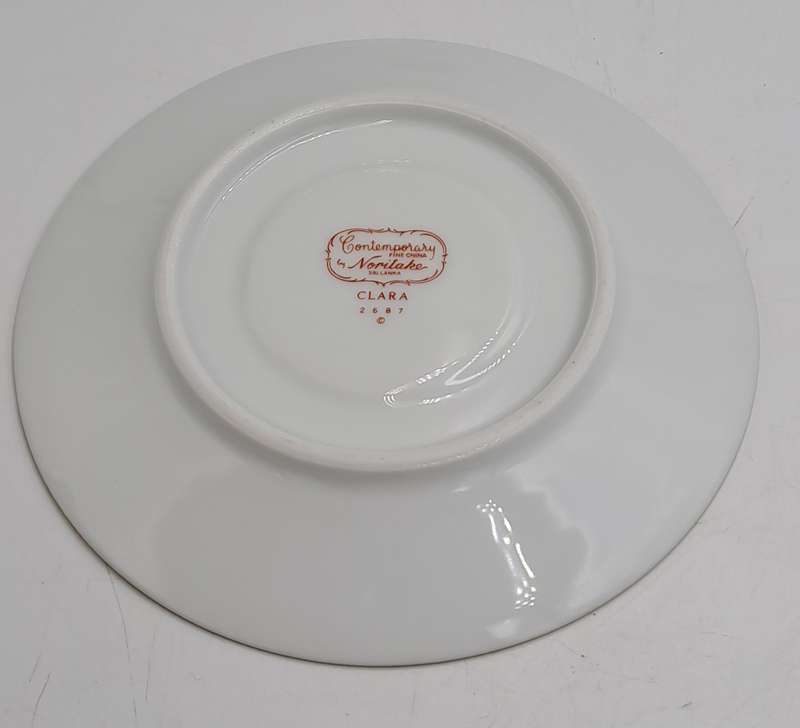 Vintage 1975-1982 Contemporary Noritake Tea Trio CLARA 2687 Fine China-Sri-Lanka (6 available)