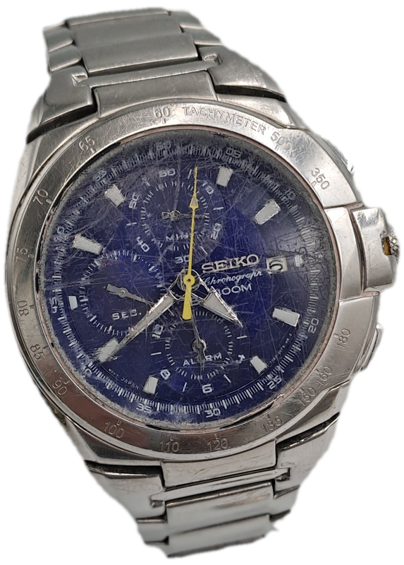 Pre-owned Seiko Chronograph Mens Quartz watch with Blue Dial -working -Crystal Badly scratched