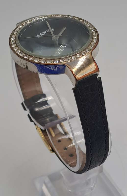 Pre-owned Honey Ladies Quartz watch -Working -