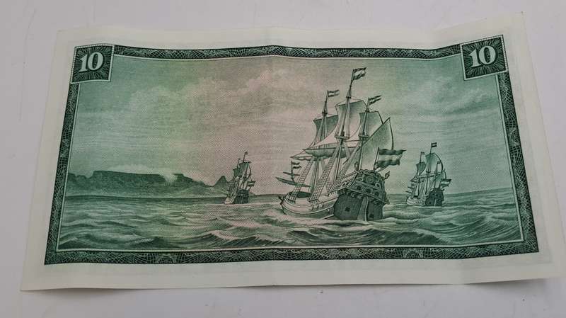 1975-1976 South Africa 10 Rand Note -Afrikaans -English TW de Jongh