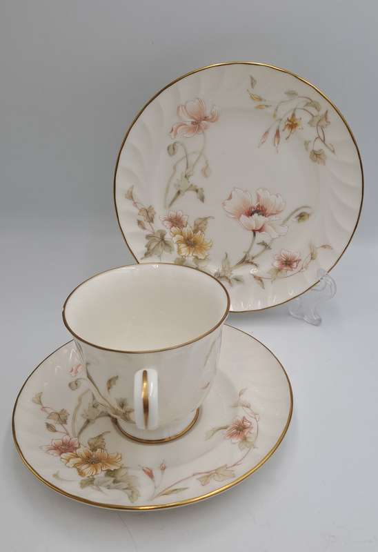 Vintage Gorham TRELLIS Fine China Tea Trio 24kt Gold Hand Banded Japan-Mint -CUP CHIPPED