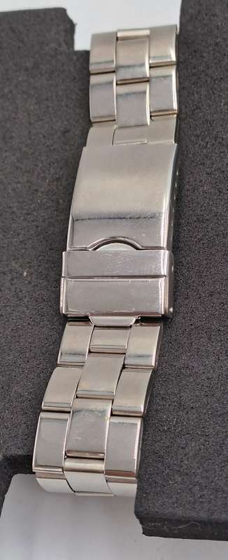 Pre-owned Lanco Stainless Steel Men's Quartz Watch- Unused -Boxed