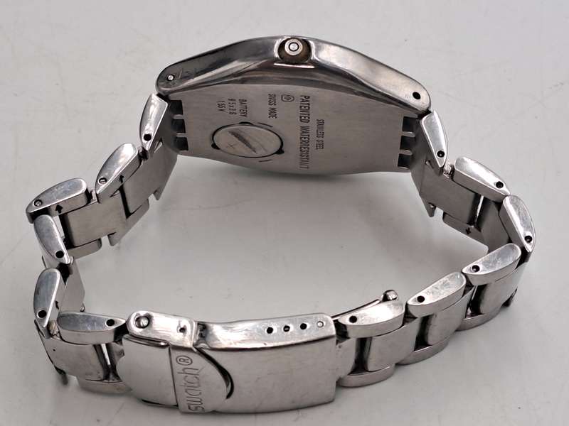 Pre-Owned Swiss Made Swatch AG 1993 Men's Quarts watch -Working-Stainless Steel