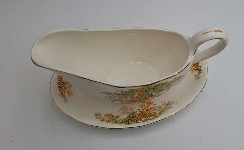 Vintage GRINDLEY Creampetal Gravy Boat with Saucer