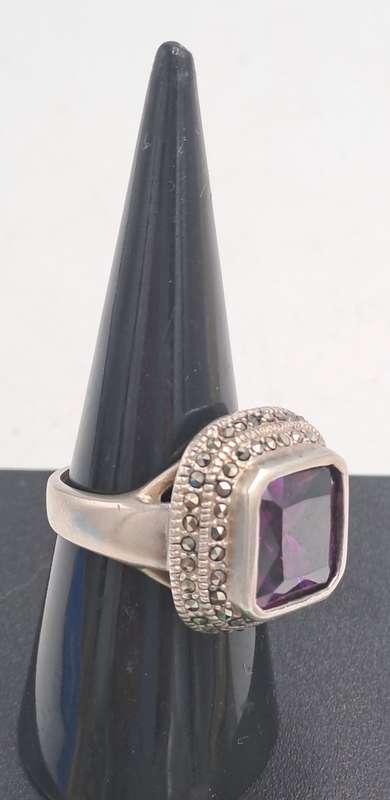 Pre-owned Honey Amethyst Ring - not Original box
