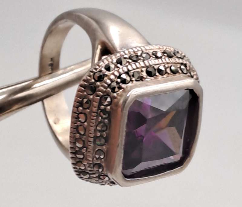 Pre-owned Honey Amethyst Ring - not Original box