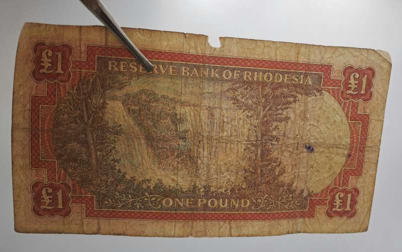 Rare!!!! Rhodesia 14 Oct 1968 One Pound banknote