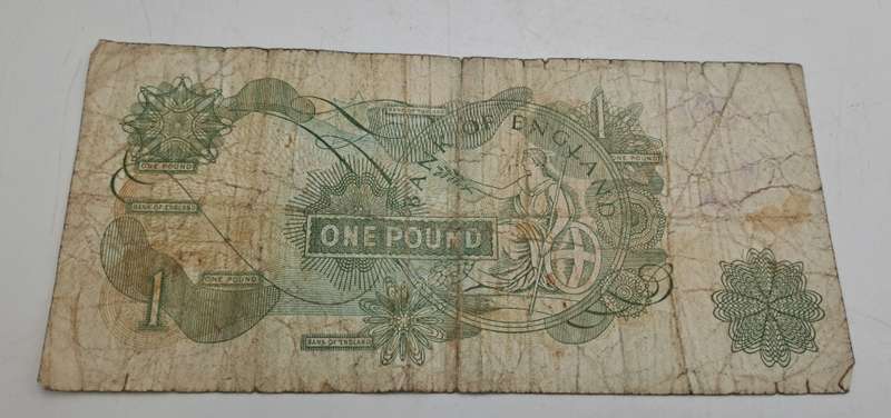 1960's 1 Pound - Elizabeth II Series C Bank Note