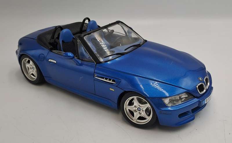 Burago Die Cast 1996 BMW 3M Made In Italy Scale 1/18