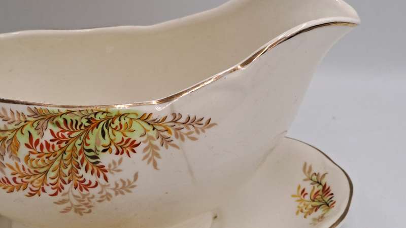 Vintage GRINDLEY Creampetal Gravy Boat with Saucer (Boat has a hairline crack)
