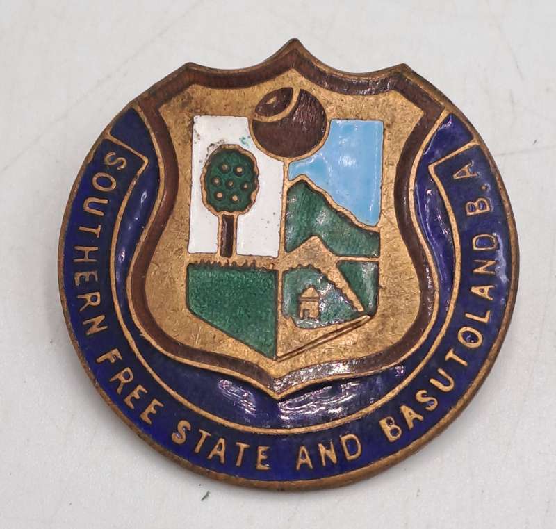 Vintage Southern Free State and Basutoland Bowling association  Pin /Badge - Brass and Enamel