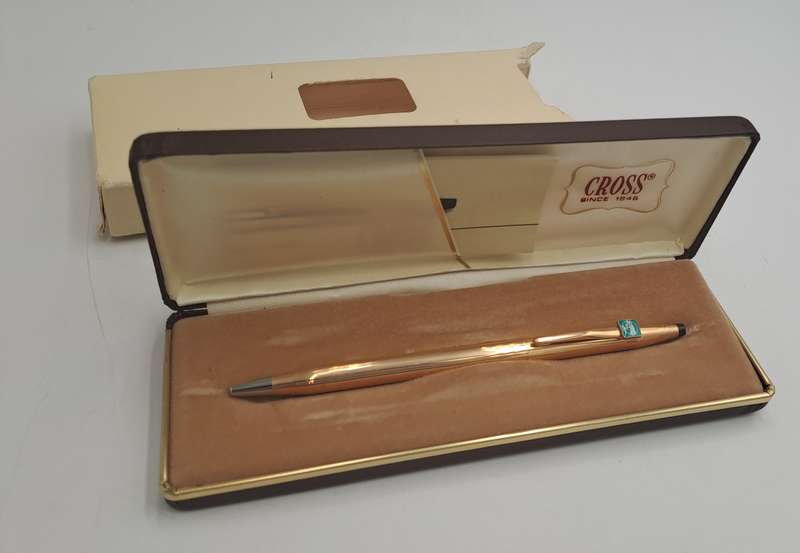 1/20 14kt Rolled Gold Cross Ball pen (need new refill)-metal Case-FNB Branded -Made in Ireland