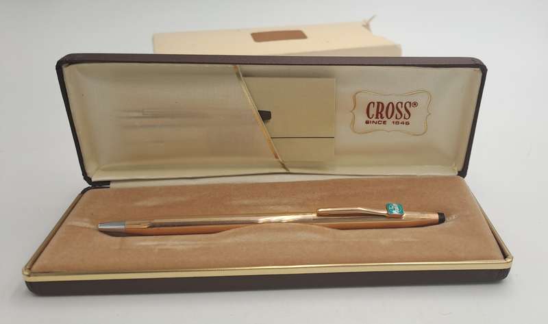 1/20 14kt Rolled Gold Cross Ball pen (need new refill)-metal Case-FNB Branded -Made in Ireland