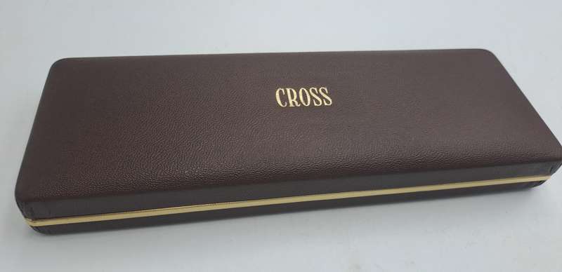 1/20 14kt Rolled Gold Cross Ball pen (need new refill)-metal Case-FNB Branded -Made in Ireland