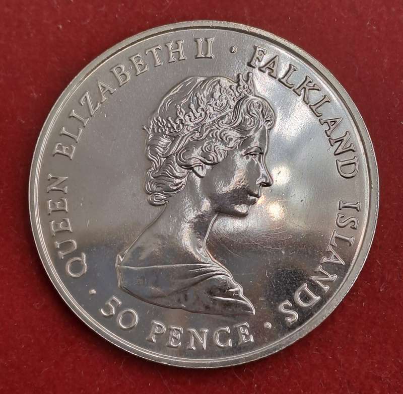 1980 Falkland Islands  50 Pence - Elizabeth II 80th Anniversary of the Queen Mother Commemorative