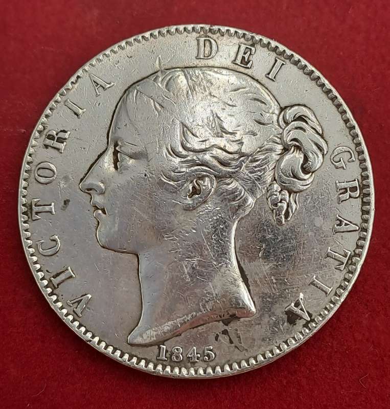 1845 United Kingdom SILVER 1 Crown - Victoria 1st portrait-Low Mintage 159100