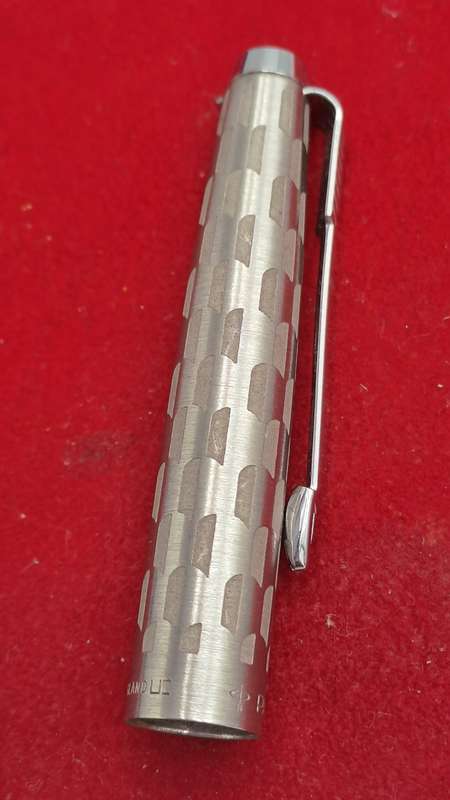 Vintage 1980's Parker 45 Harlequin 80 Black Shield CT Fiber Tip Pen-need new refill