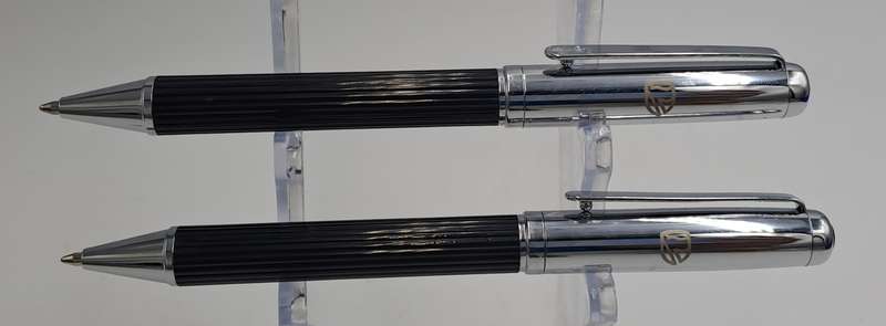2 Corporate Gift Pens with Parker Refills Standard Bank Branded - Made in Taiwan -In Cases
