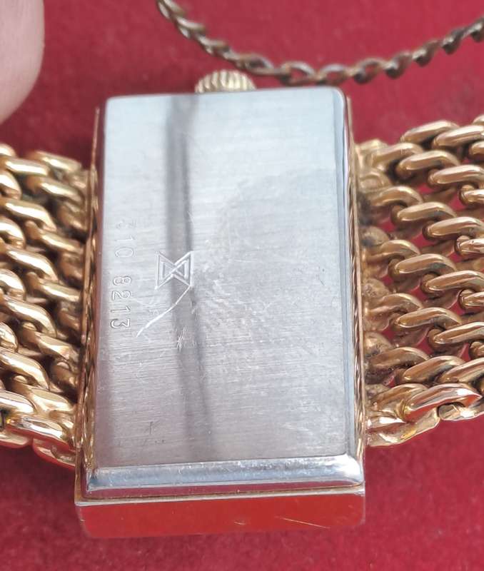 Vintage Swiss Made Delfin Edox Ladies watch Gold Tone Mechanical Ladies watch-Working