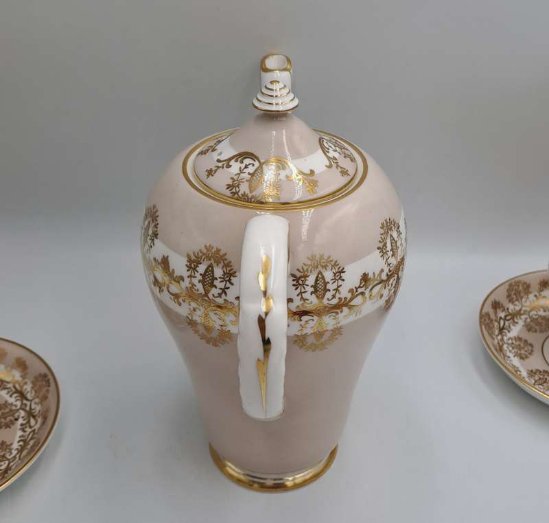 Beautiful 16pc Vintage Royal Grafton Fine bone China Tea set -Gold Trim -Mint Condition