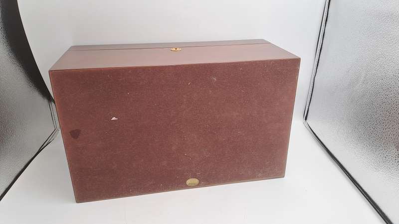 Wood Cigar Box with Hygrometer- with Key -fuenze made in italy