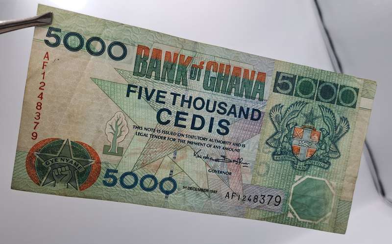1997 Ghana (1957-date) 5000 Cedis Small Bank Note-
