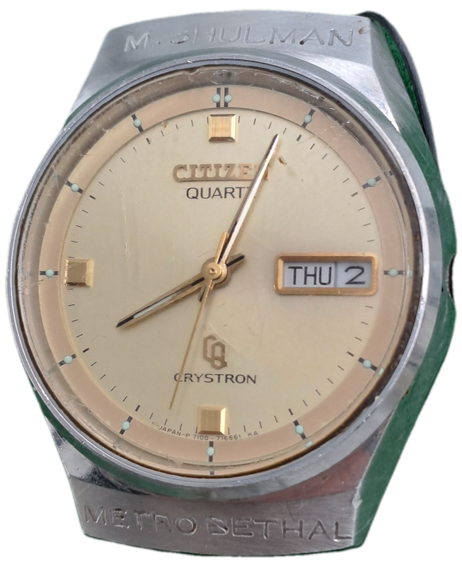 Vintage Citizen CRYSTRON Day-Date Quartz Watch -NOT WORKING MOVEMENT FAULTY