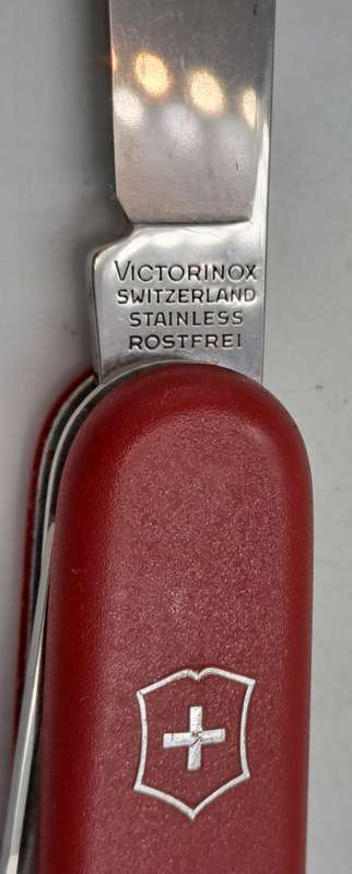 Victorinox Swiss Officer Pocket Knife in Pouch with Toothpick and tweezer