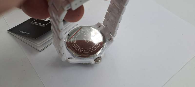 Pre-Owned UNUSED Ladies fun watch-Quartz  -by Woolworths