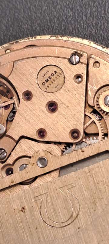 Vintage 1979's Omega Geneve 1012 Automatic Movement-Not working- for spares