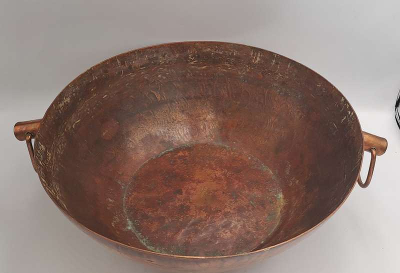 Large Original Vintage DE KLERK Red Copper Bowl with Handles 38cm x 31,8cm x 14,3cm