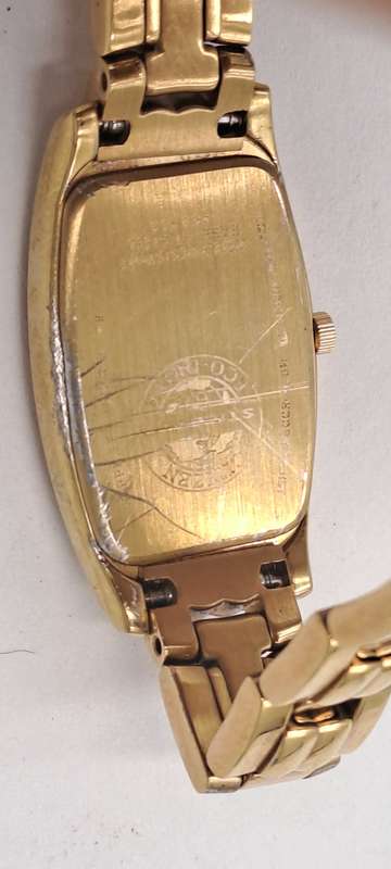 Ladies Citizen Gold Plated  Eco-drive (Need a Panasonic 416mt Battery) back cover scratched