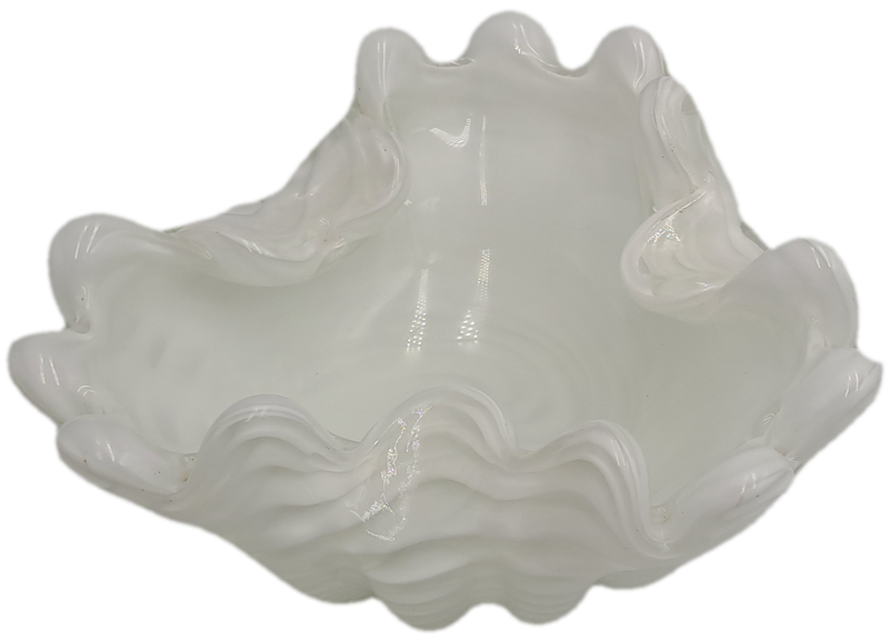 Murano Art Glass Brilliant White Swirl Vase 7,5cm x 17,5cm x 16cm