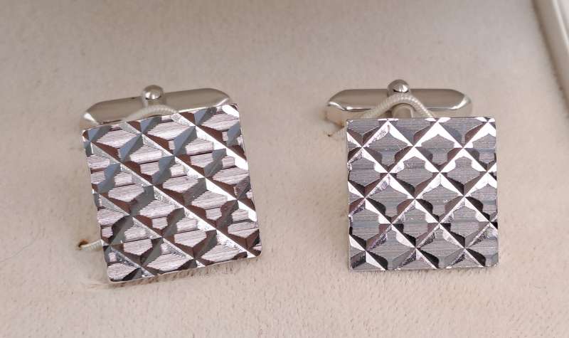 Vintage Bucherer cufflinks -Boxed