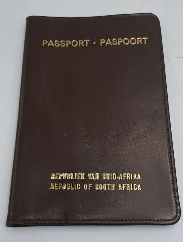 Vintage Real Saddle Hide R.S.A Passport Folio/wallet