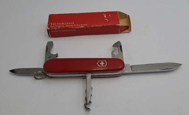 Vintage  Victorinox The Original Swiss Army Officer Knife In Box