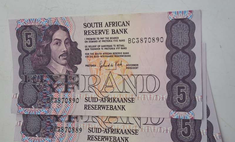 Lot of 10 1989 Gerhard De Kock R5 Notes 3rd Issue In Sequence
