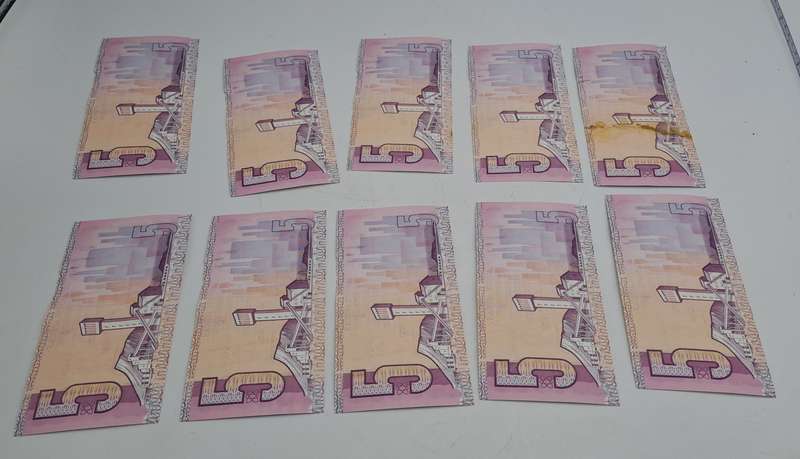 Lot of 10 1989 Gerhard De Kock R5 Notes 3rd Issue In Sequence