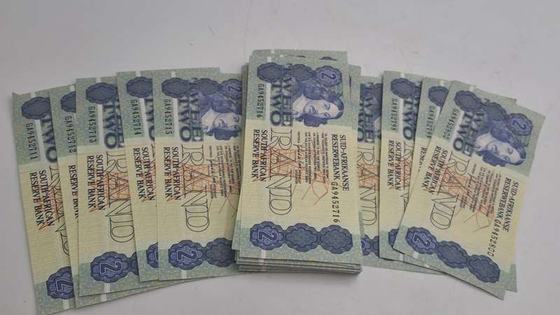 Lot of 90 -1989 Gerhard De Kock R2 Notes 3rd Issue In Sequence-Uncirculated