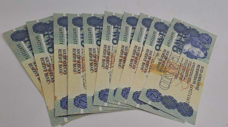 Lot of 10 -1989 Gerhard De Kock R2 Notes 3rd Issue In Sequence-Uncirculated see condition